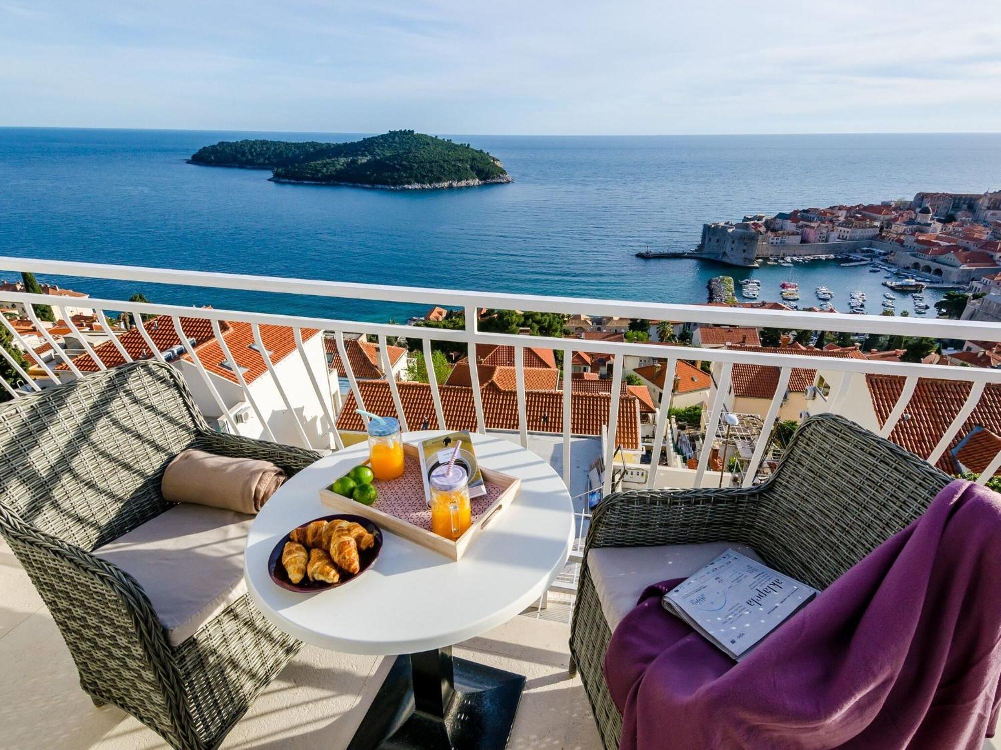 Ploce Apartments-One-Bedroom Apartment With Terrace And Sea View Dubrovnik Buitenkant foto